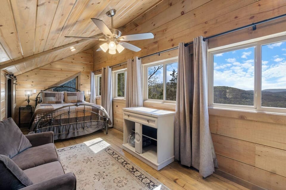 a8de9e39-61d8-4cf4-87d6-618acc025d78