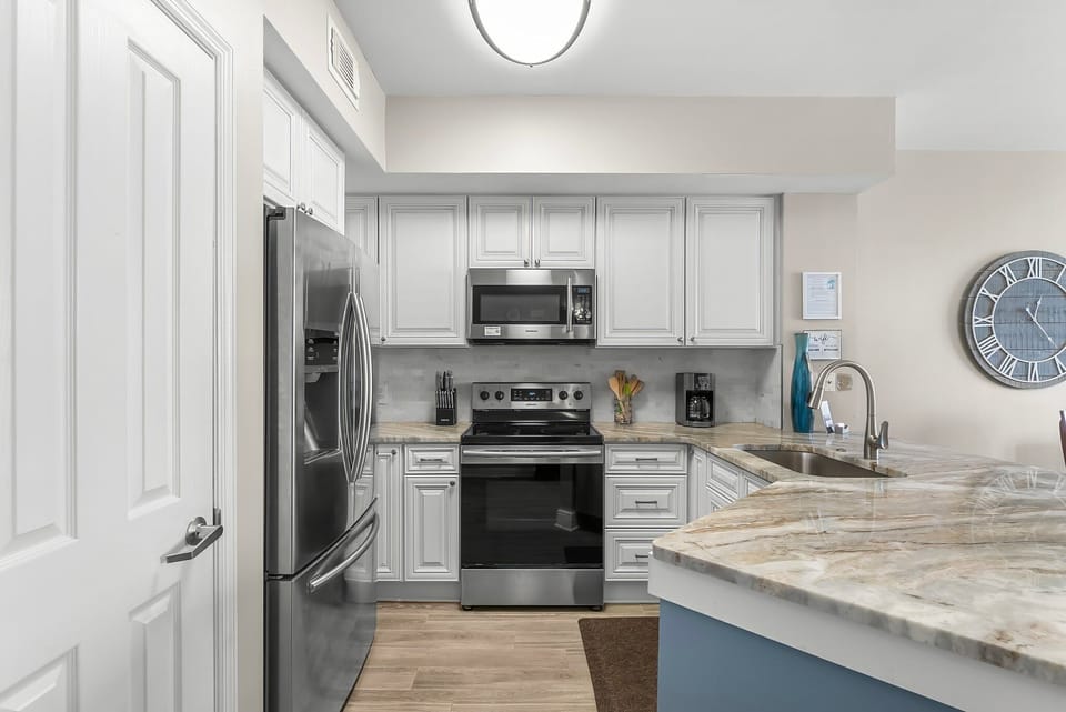 Newly remodeled kitchen.