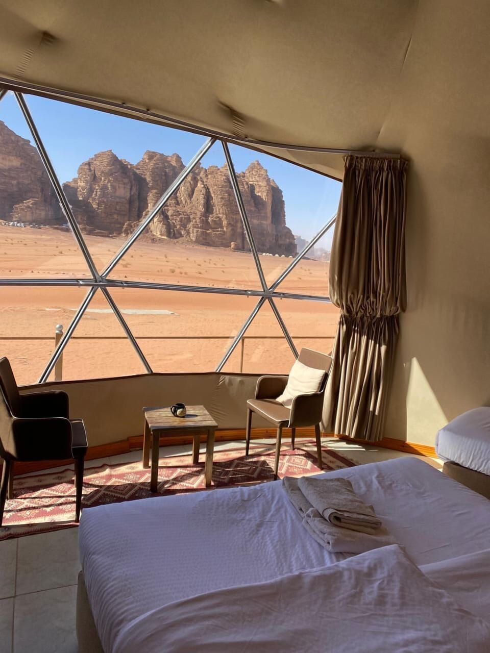 In-room safe, free WiFi