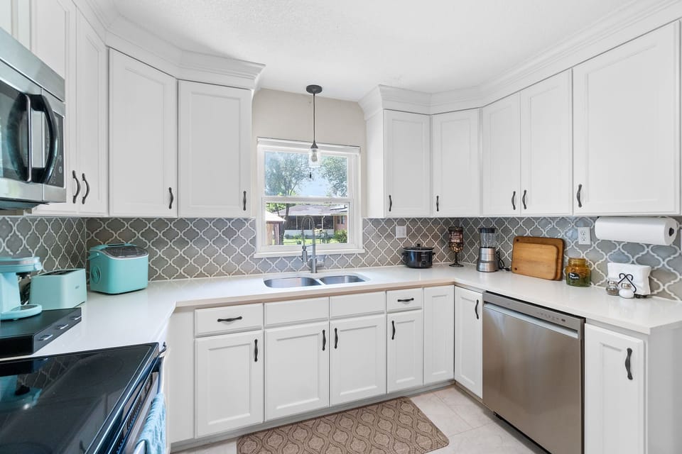 Full Kitchen