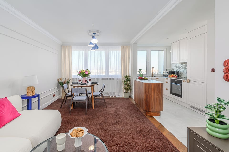 Comfort Apartment, Balcony, Courtyard View | Blackout drapes, soundproofing, iron/ironing board, cribs/infant beds