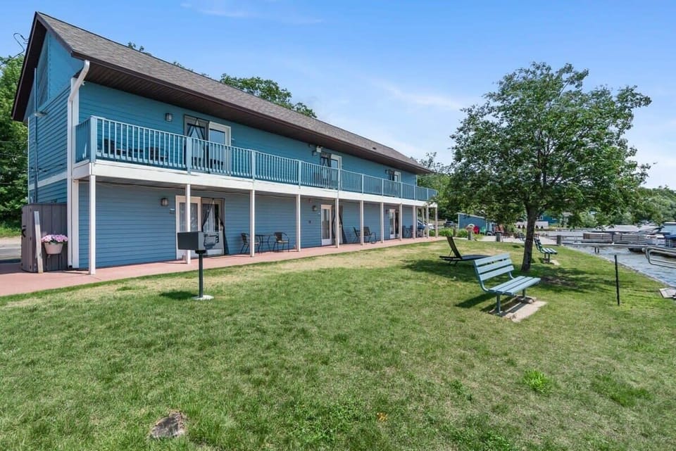 Rooms 7, 8, 9, 10, 11, 12 in 2nd building