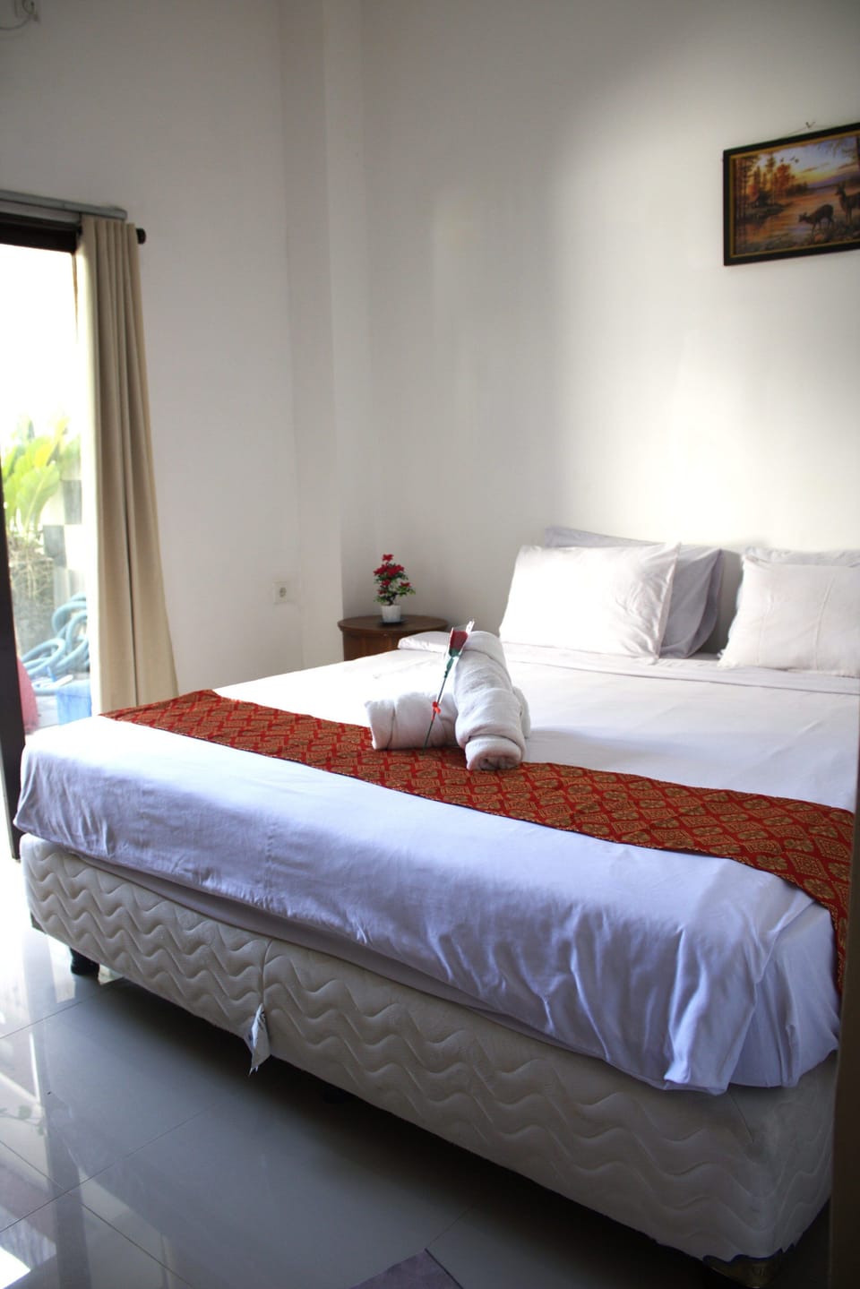 Deluxe Double Room, 1 King Bed | Bed sheets
