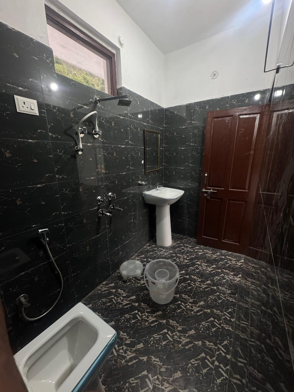 Deluxe Room | Bathroom