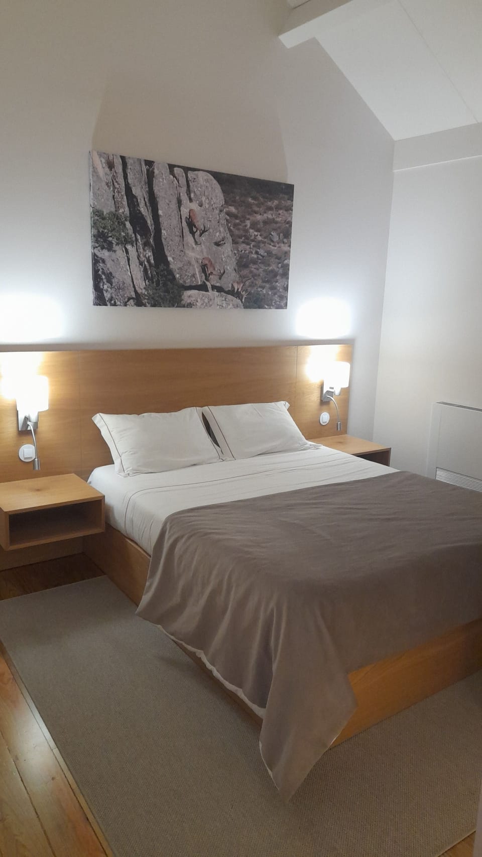 Cabril Room | Free WiFi