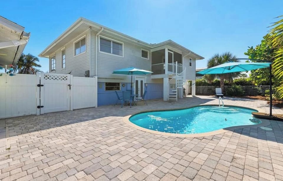 Nice secluded backyard