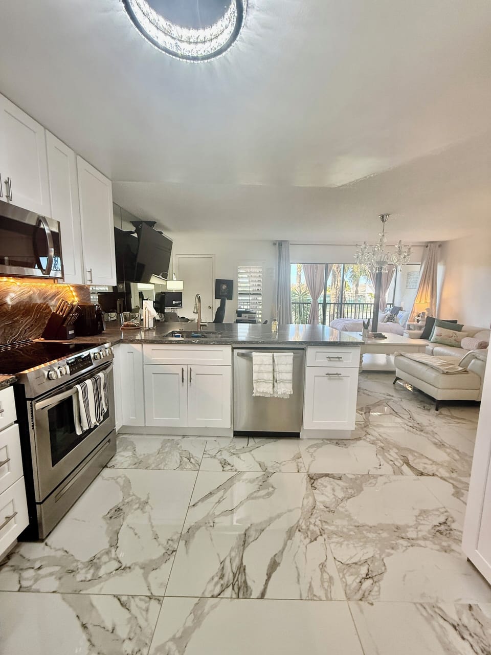 Microwave, electric oven & stove