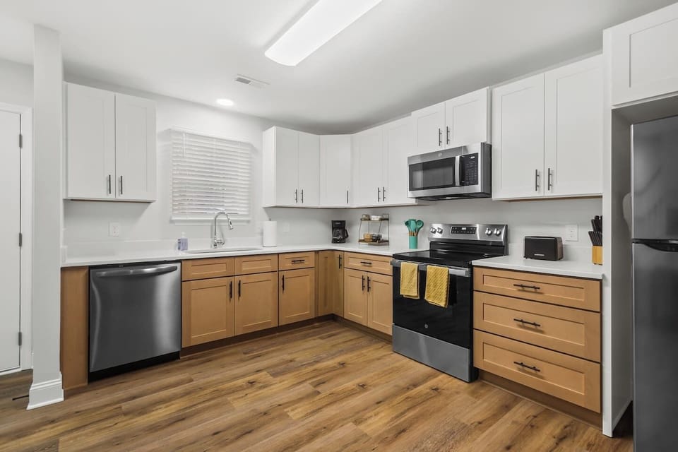 Kitchen - Unit B