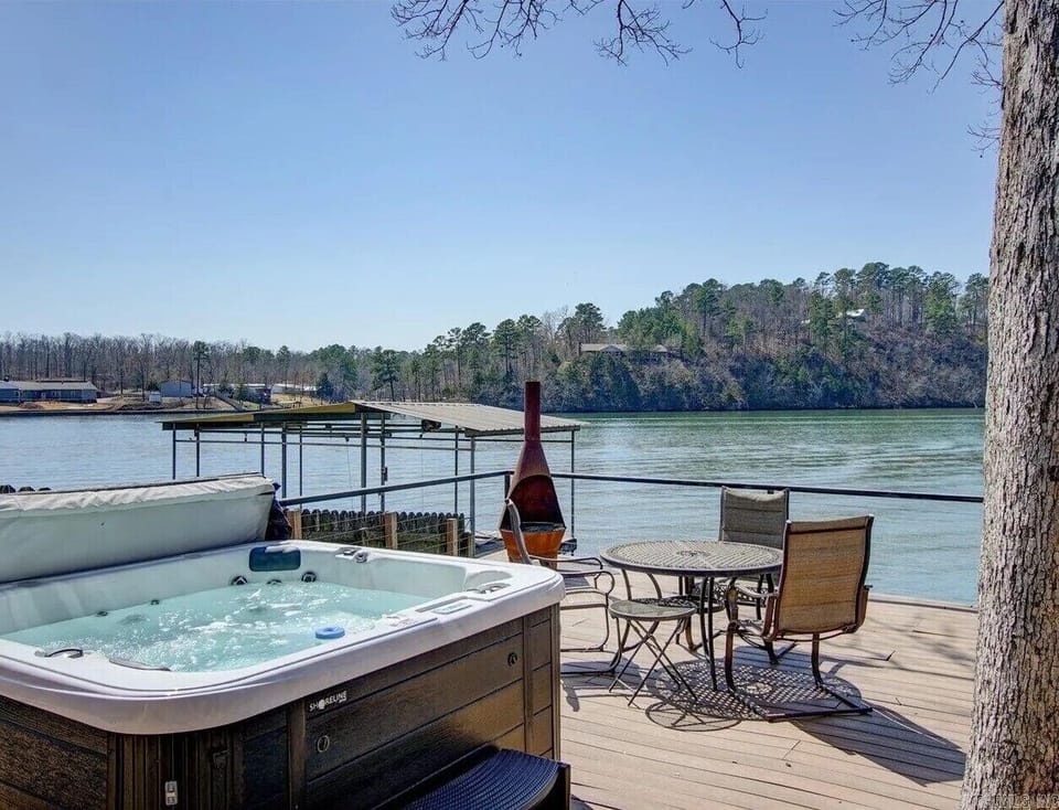 Enjoy your evening with a late night soak in the hot tub.