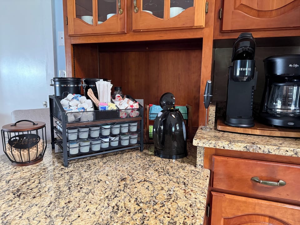 Coffee & Tea Station