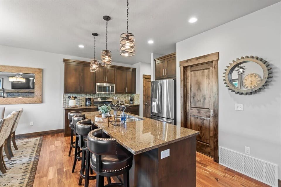 Kitchen, main floor