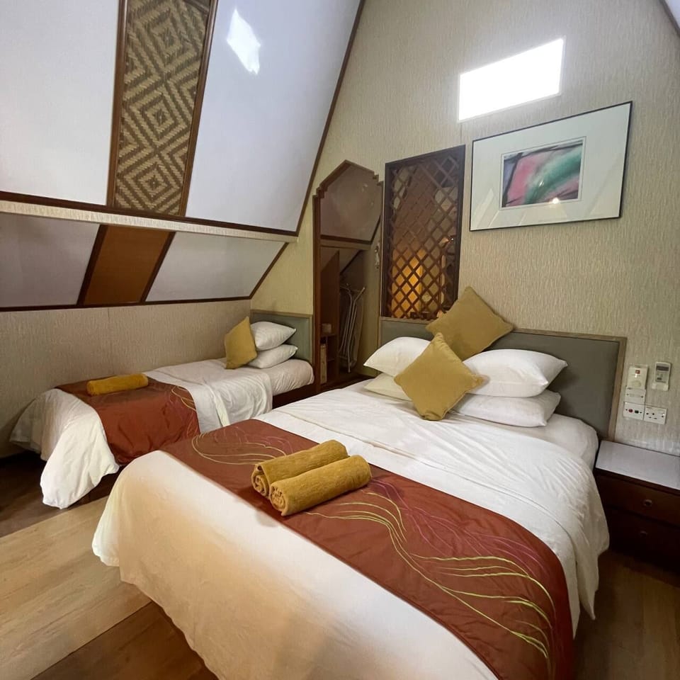 Classic Triple Room | Bed sheets