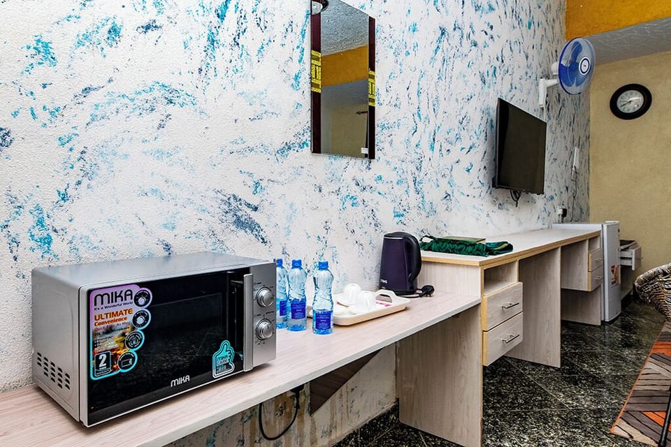 Deluxe Single Room, City View | Free WiFi, bed sheets