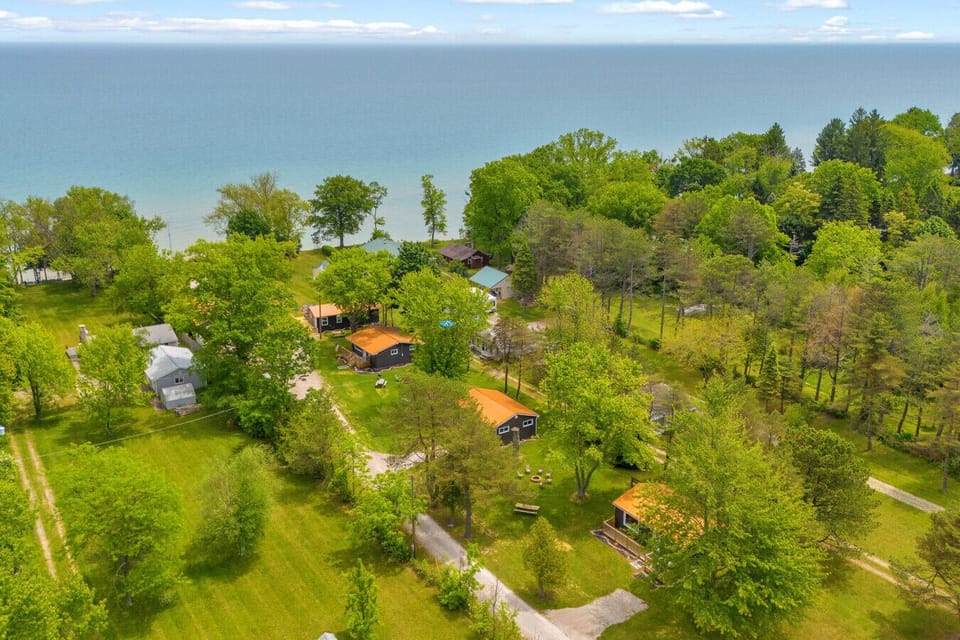 A bird’s eye view of your next great adventure. Everything’s walkable, chillable, and grillable.