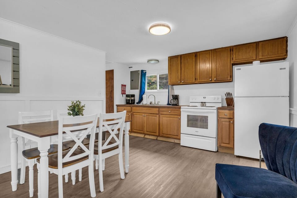 Second angle of the kitchen ready for pancake mornings or wine-fueled midnight snacks. Rustic meets functional in the best way possible.