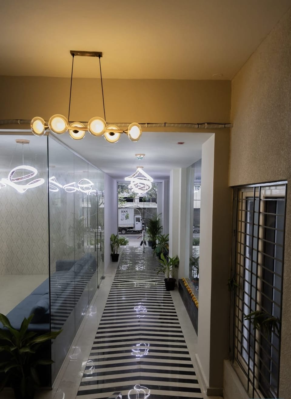 Seaesta -- Business Stay Hotel in Bengaluru
