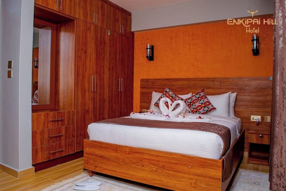Deluxe Double Room, Garden View | Free WiFi, bed sheets