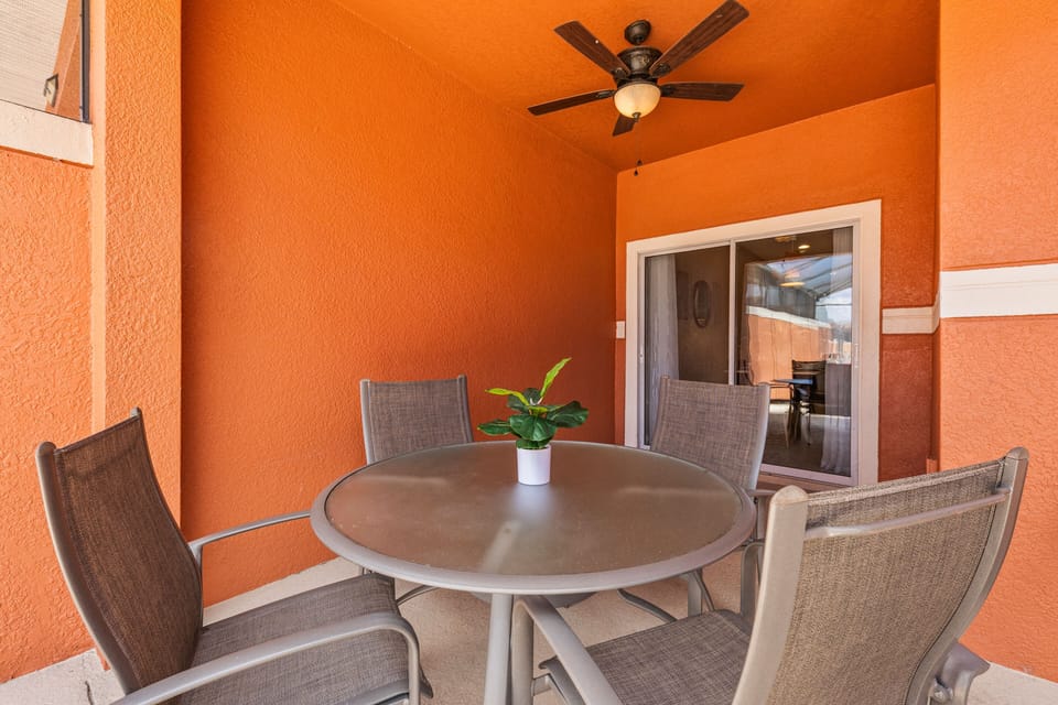 House (4 Bedrooms) | Property amenity