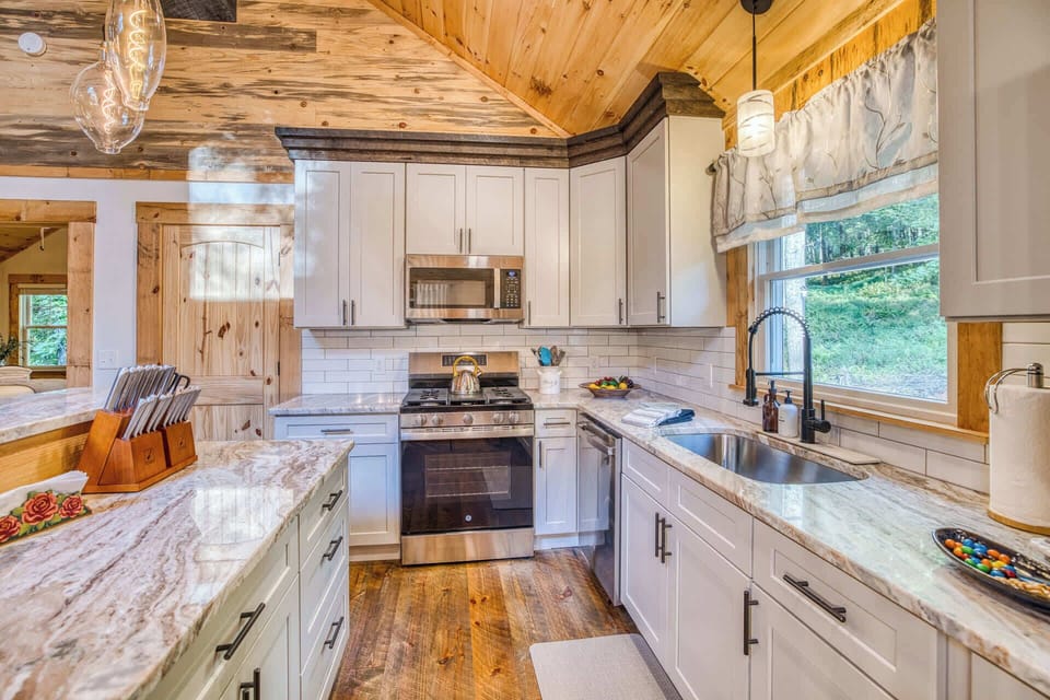 Gourmet kitchen, granite countertops, stainless steel appliances