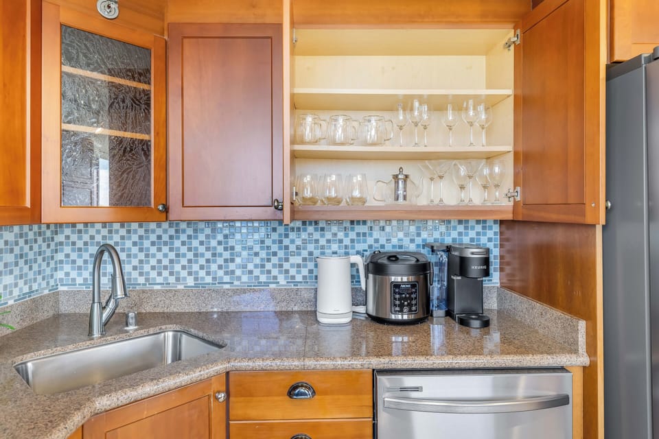 Fully equipped kitchen
