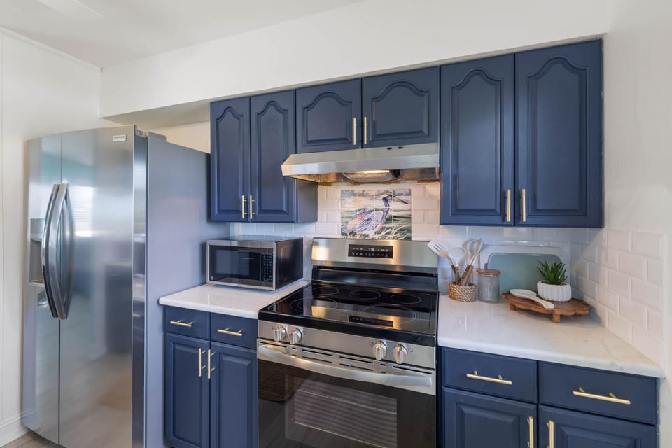 Walkthrough kitchen with everything you’ll need