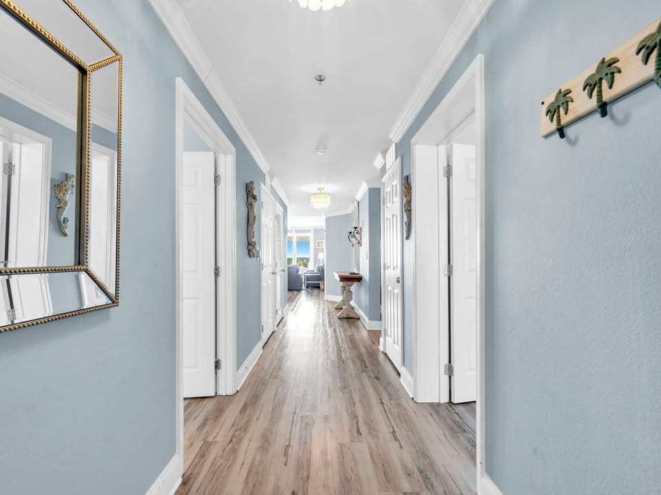 Hallway to bedrooms