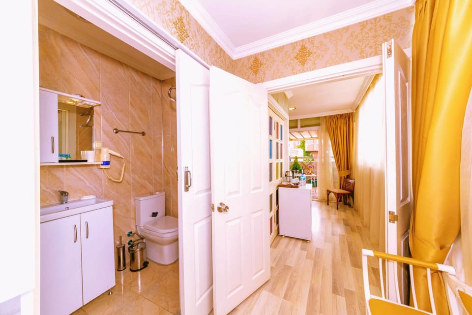 Suite, Balcony, Sea View | Soundproofing, free WiFi