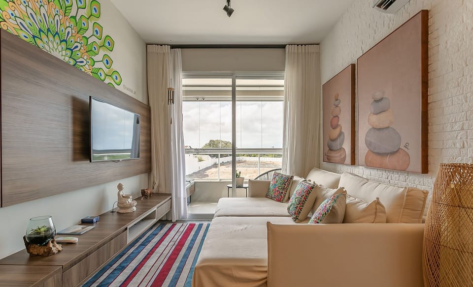 Basic Apartment | Living area | TV