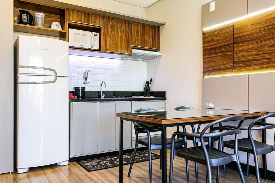 Basic Studio | Private kitchen | Cookware/dishes/utensils