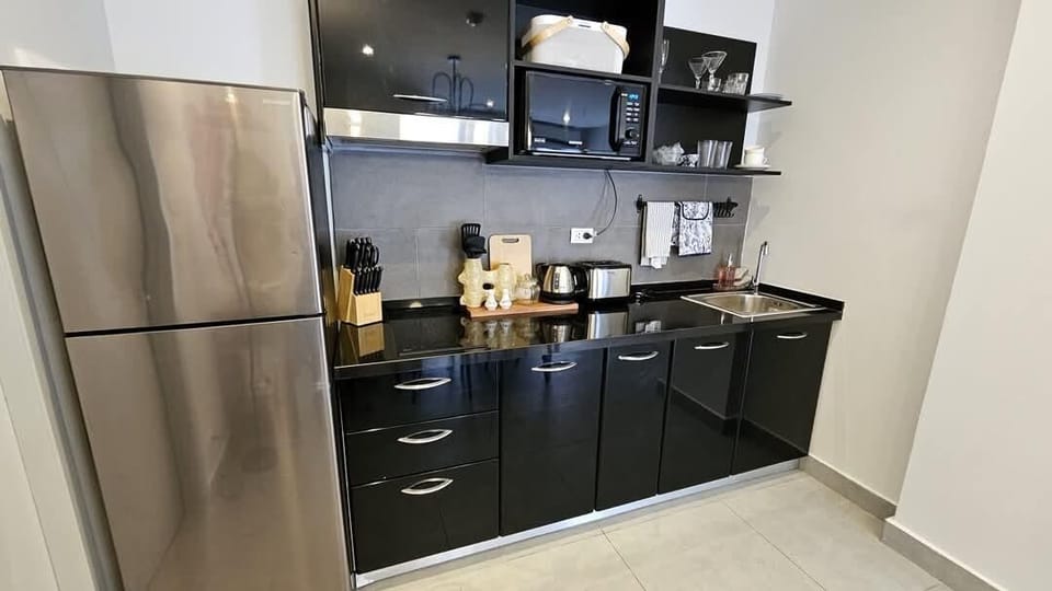 Apartment, Balcony | Private kitchen