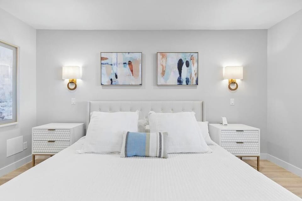 Primary King Bedroom Ensuite
