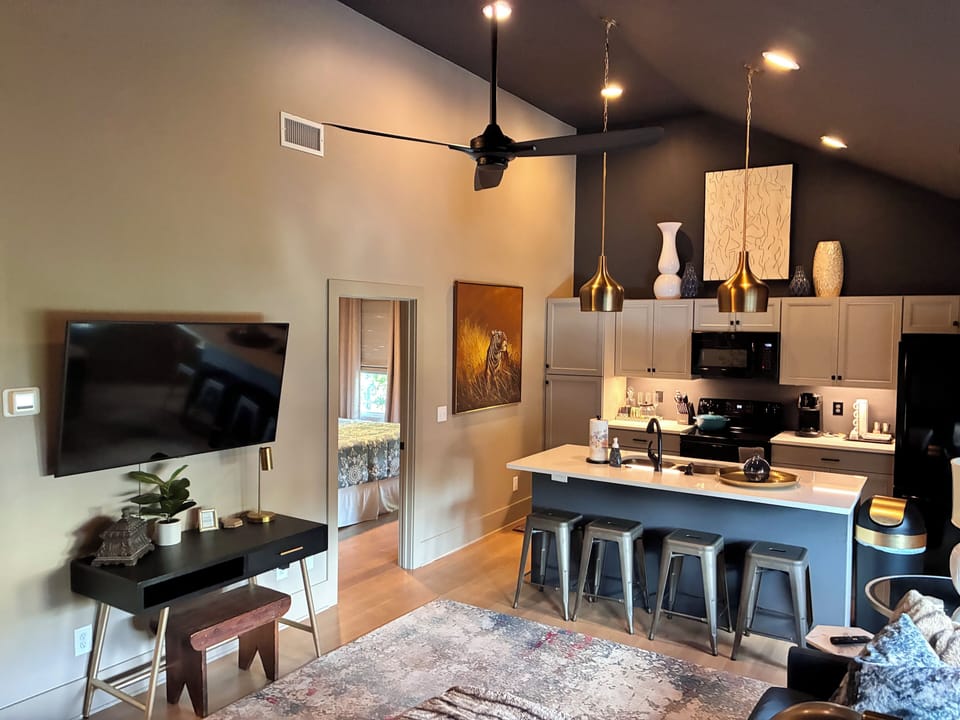 kitchen island with dining bar for 4