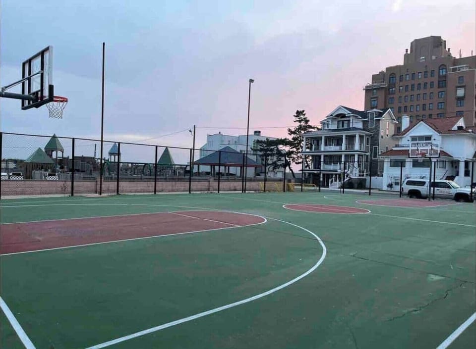 Ventnor public tennis court.