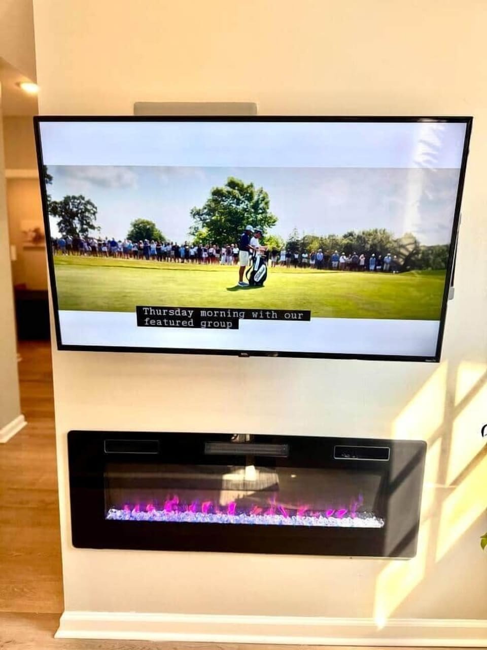 Flat screen TV with Roku channels, & Netflix access.
And fire place under TV.