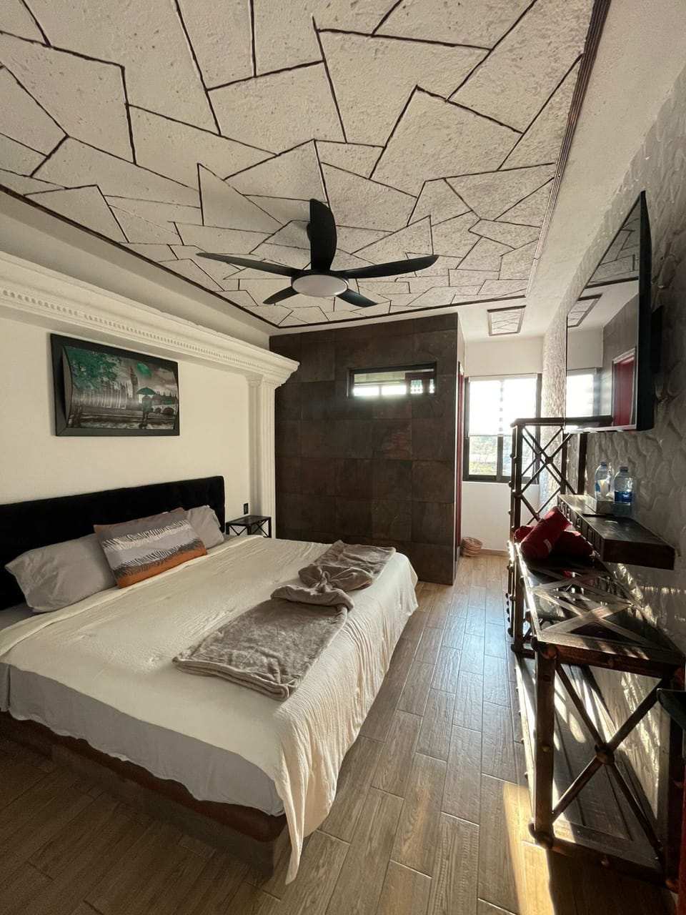 Junior Room | Down comforters, memory foam beds, desk, laptop workspace