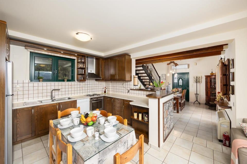 Equipped kitchen