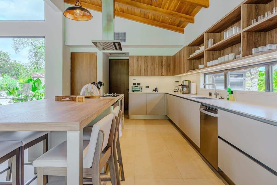 Spacious kitchen