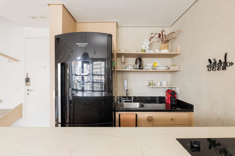 Comfort Apartment, City View | Private kitchen | Electric kettle