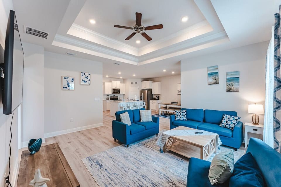 Gather with family and friends in a cozy space filled with natural light