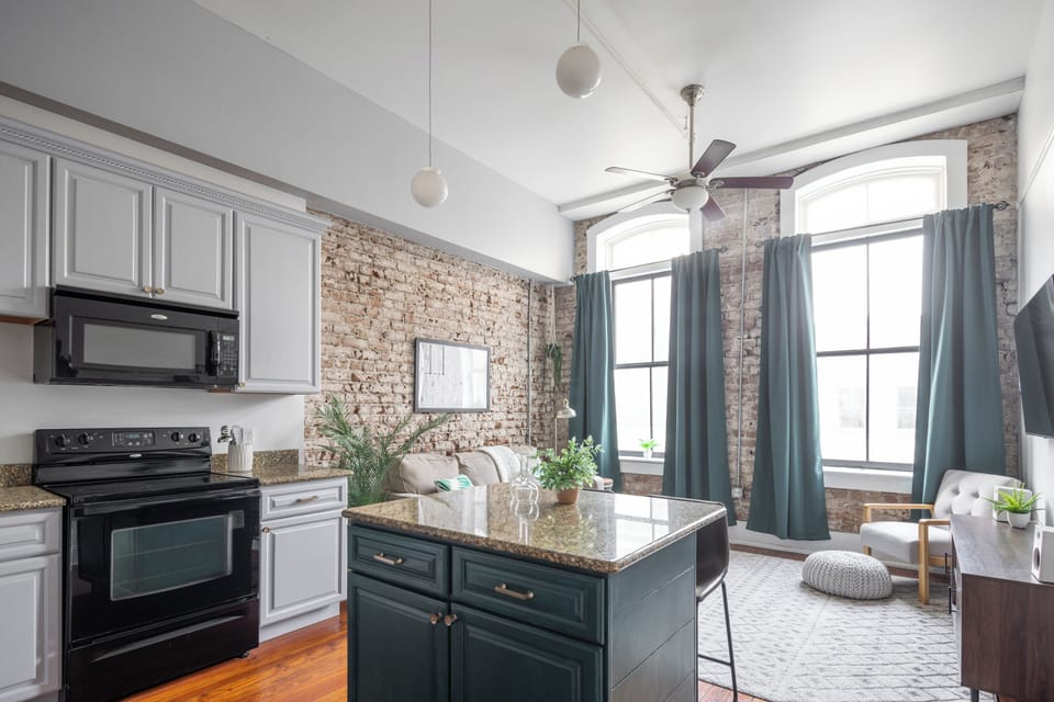 Living room and kitchen combination