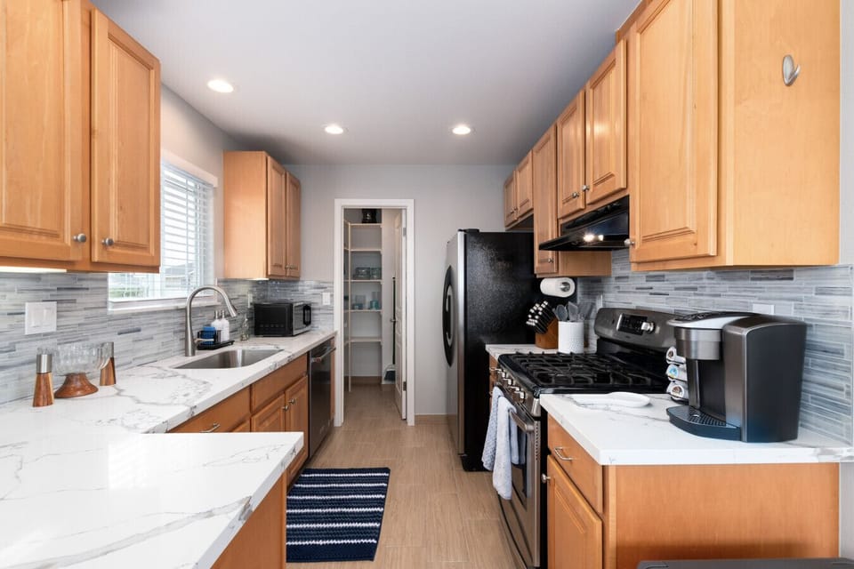 Fully stocked kitchen
