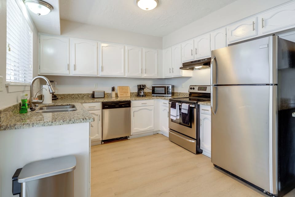 Kitchen | Dishwasher