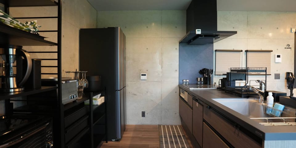 Deluxe Villa, 2 Bedrooms, Non Smoking, Kitchen | Private kitchen | Full-size fridge, microwave, electric kettle, toaster