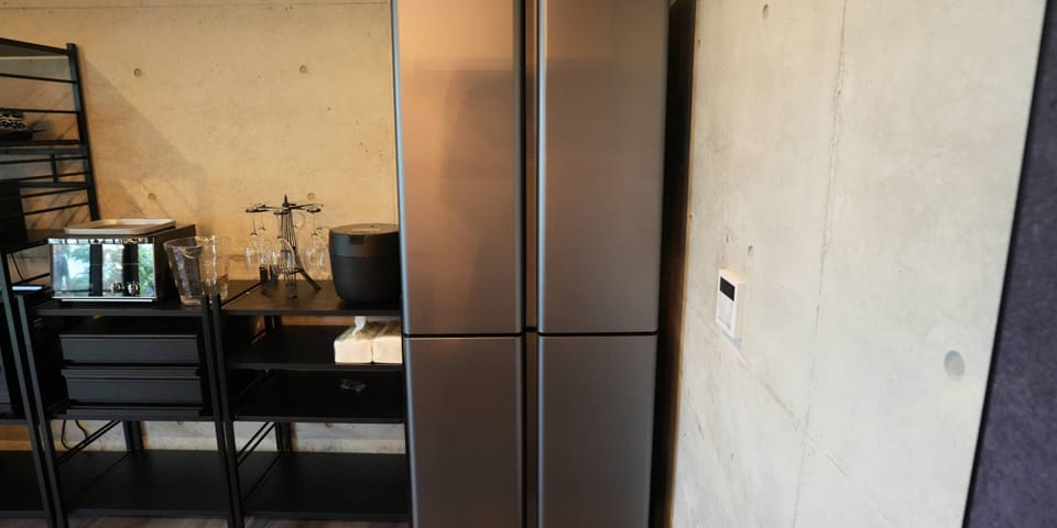 Deluxe Villa, 2 Bedrooms, Non Smoking, Kitchen | Private kitchen | Full-size fridge, microwave, electric kettle, toaster