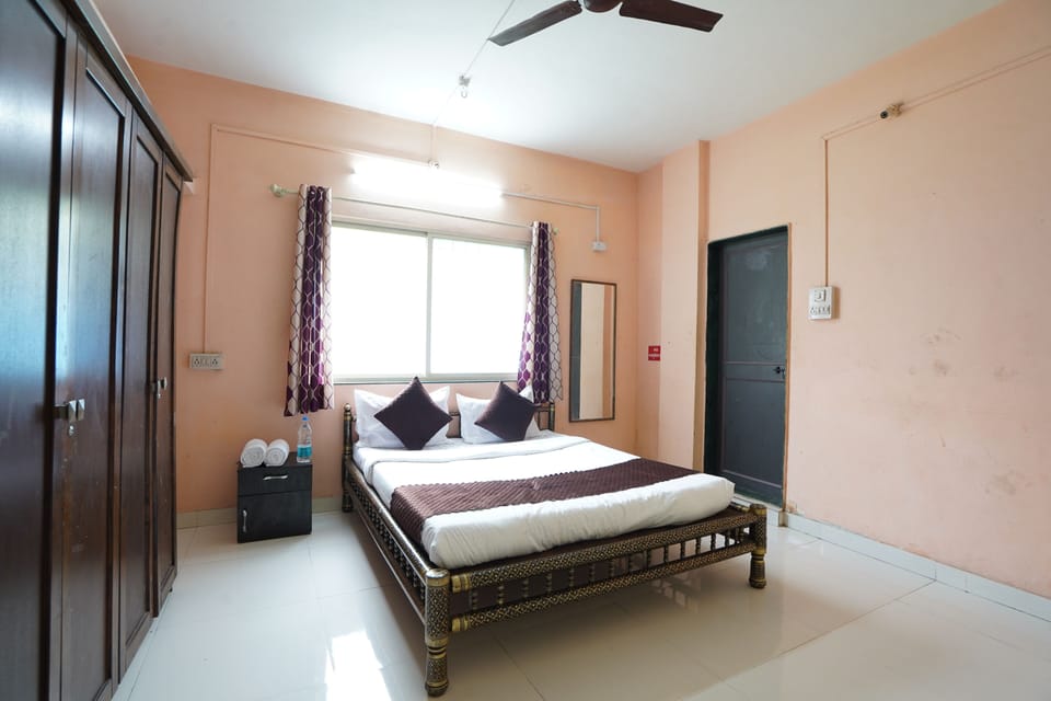 Classic Room | Free WiFi