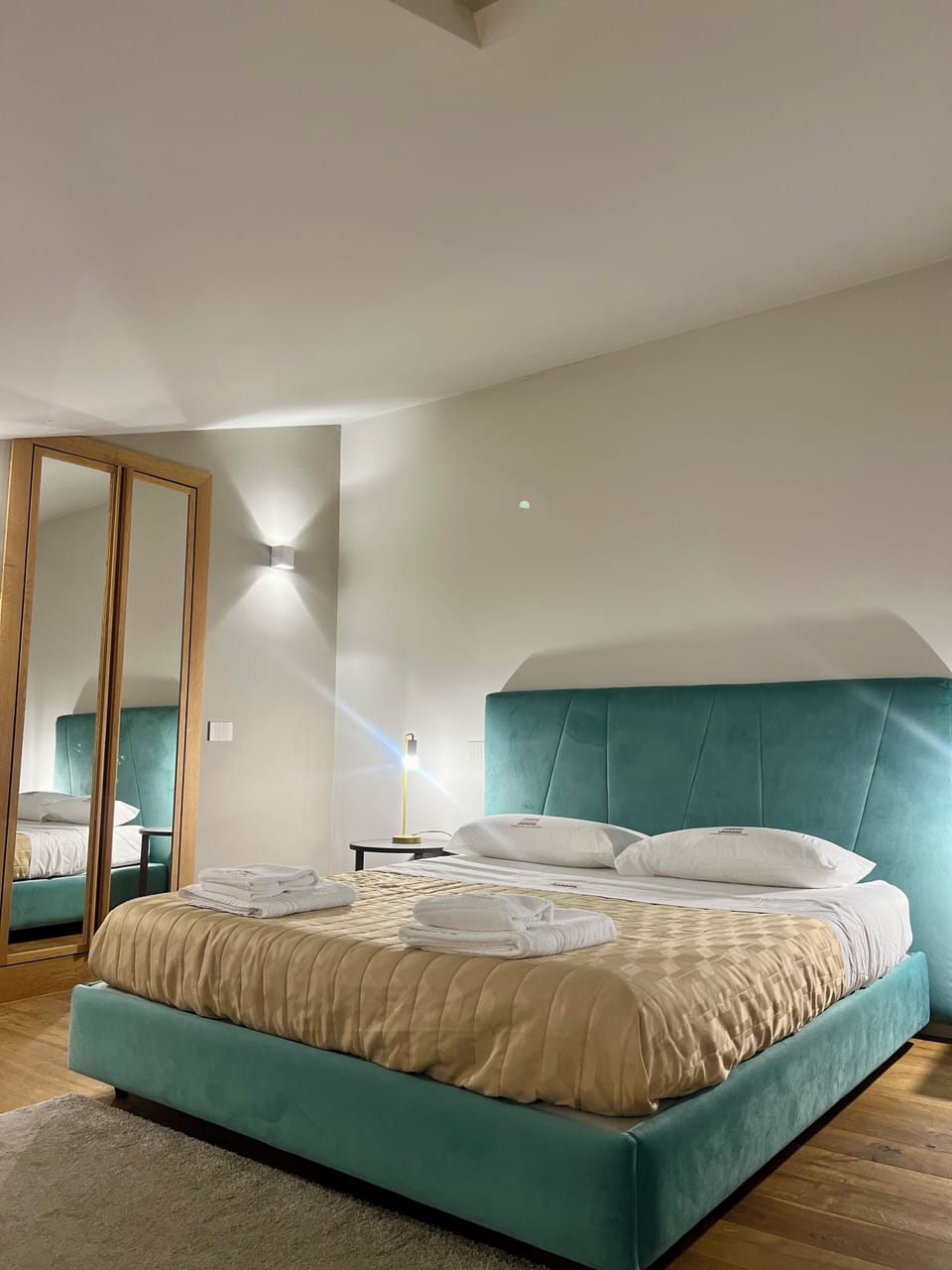 Executive Suite, Balcony, City View | Down comforters, soundproofing, iron/ironing board, free WiFi