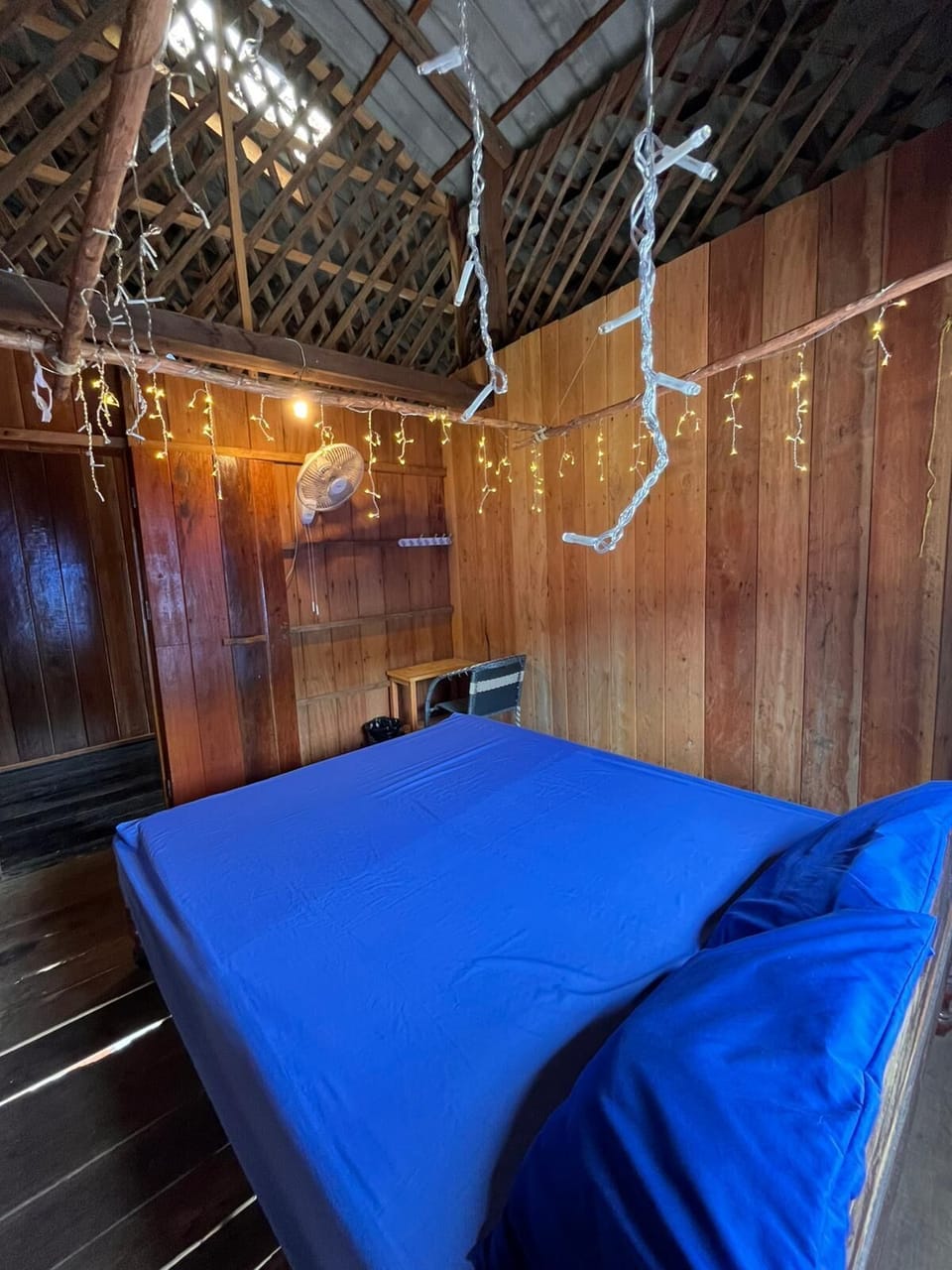 Basic Room | Bed sheets