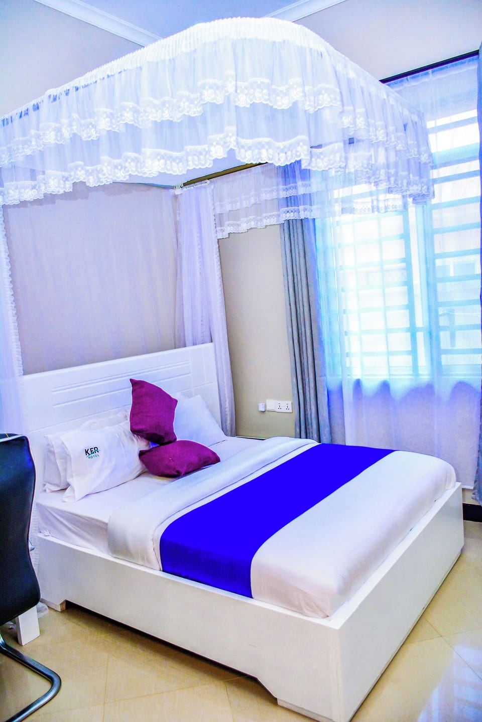 Executive Room | Desk, laptop workspace, free WiFi