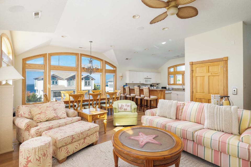 Top Level: Living Area