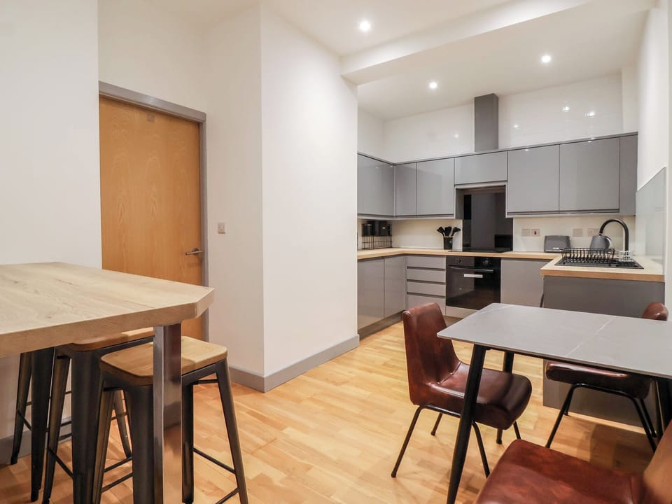 Fridge, toaster, cookware/dishes/utensils